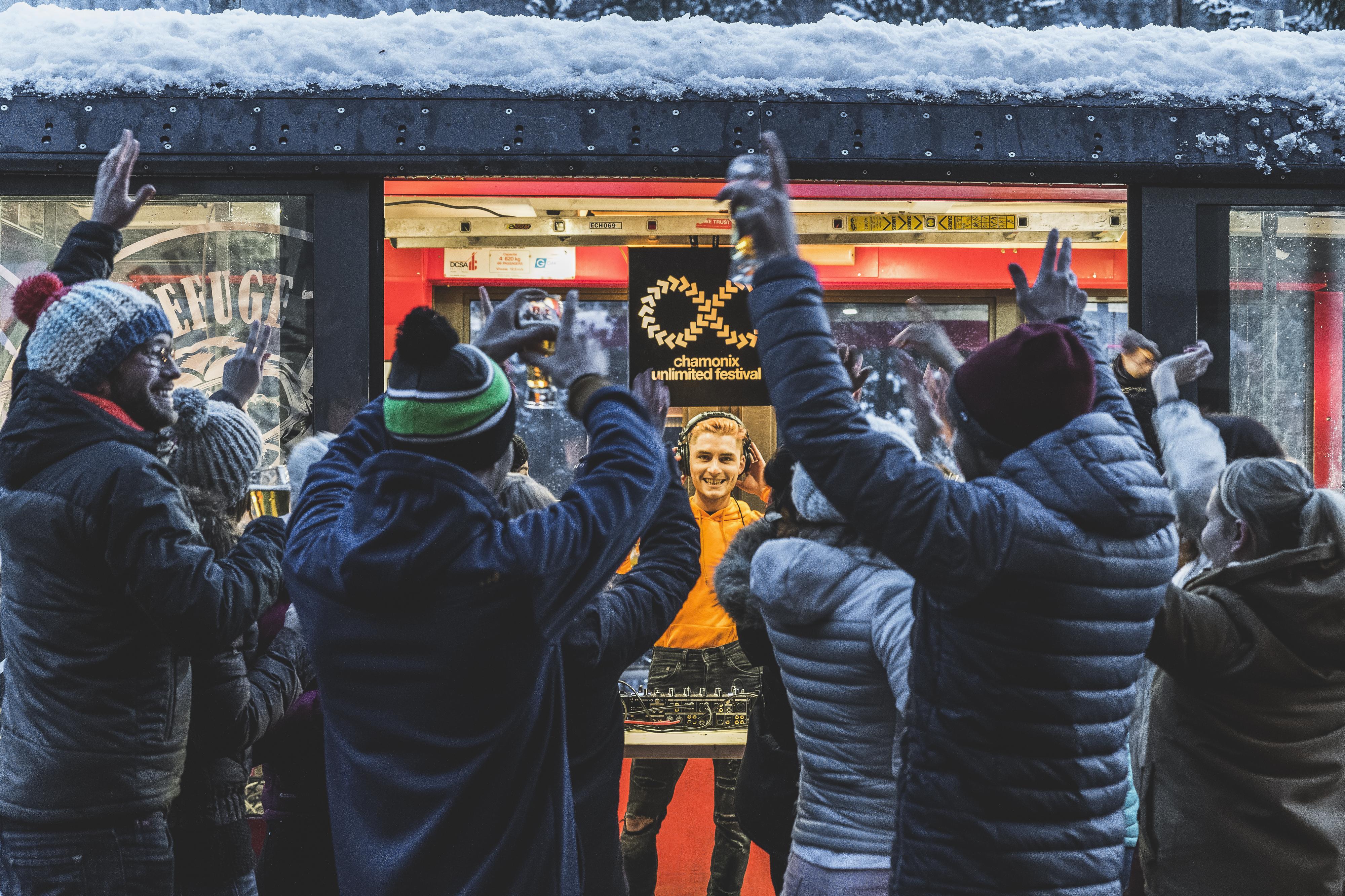 Hotel Les Aiglons Chamonix Bagian luar foto