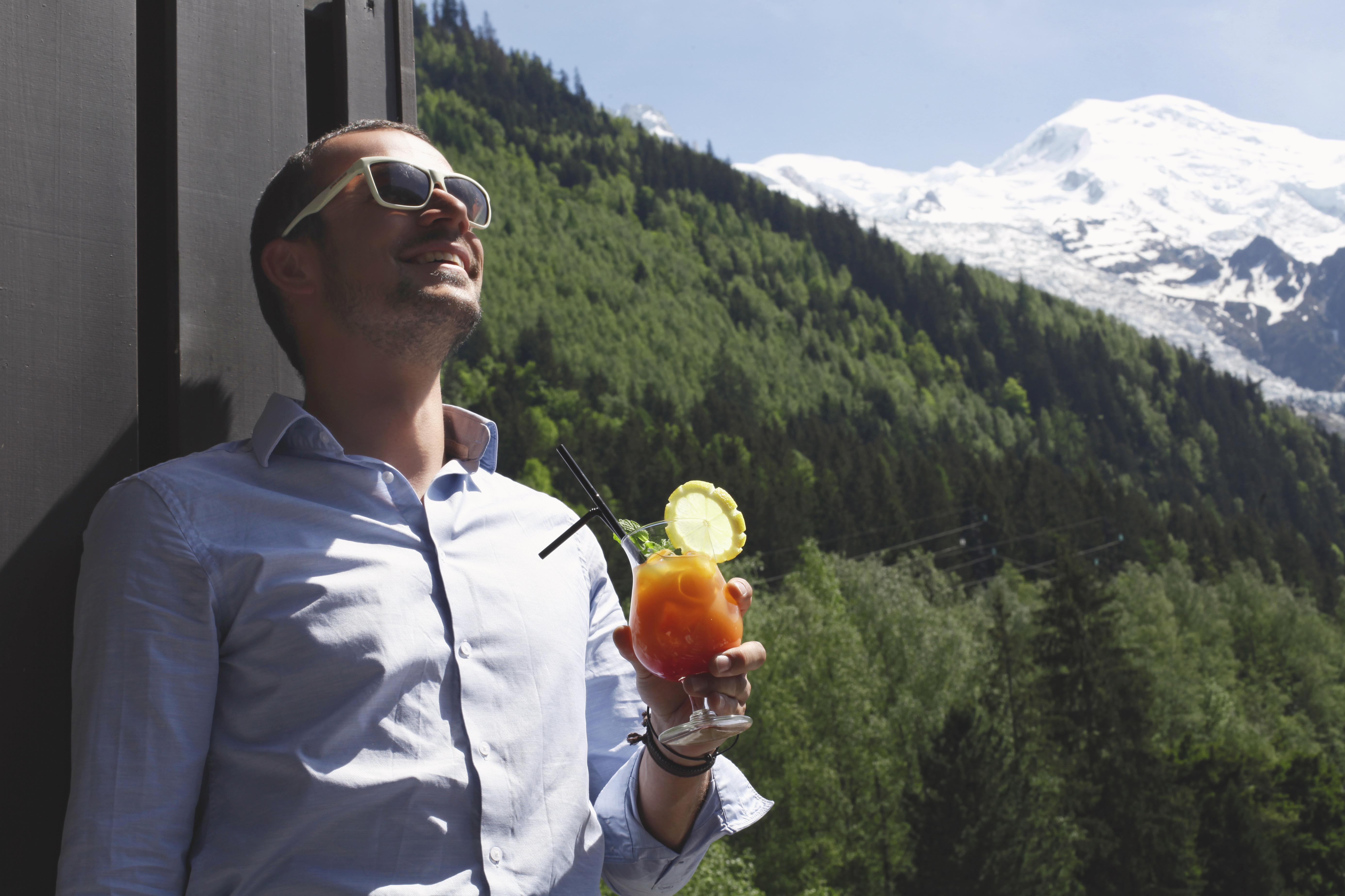 Hotel Les Aiglons Chamonix Bagian luar foto
