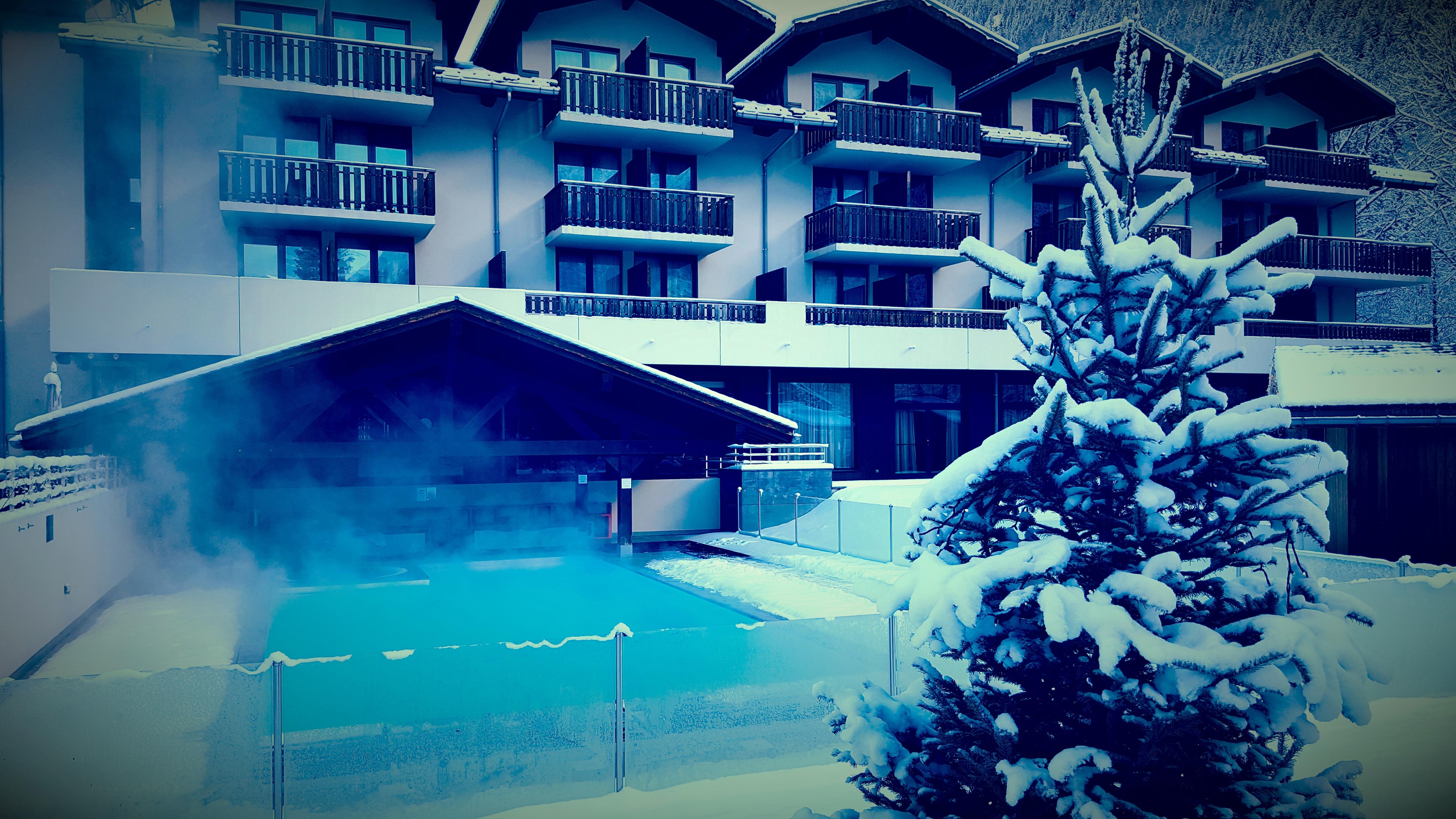 Hotel Les Aiglons Chamonix Bagian luar foto