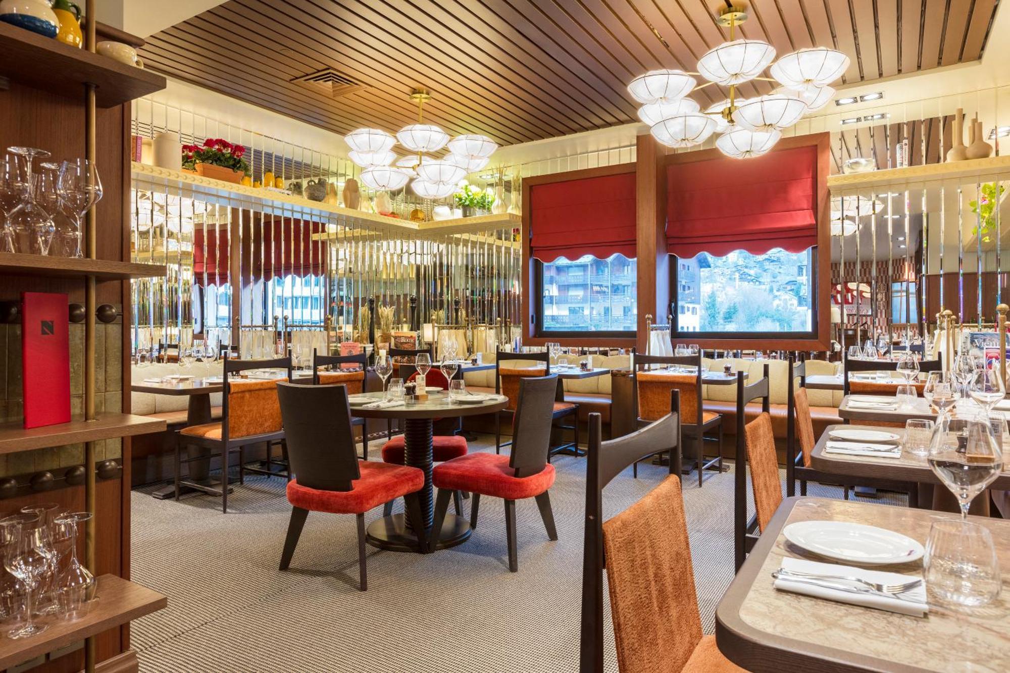 Hotel Les Aiglons Chamonix Bagian luar foto